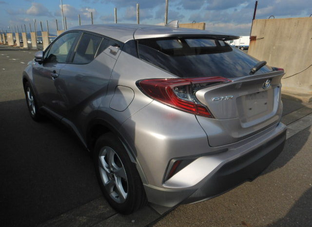 TOYOTA CHR S LED EDITION full