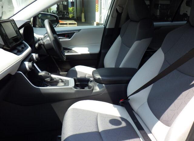 TOYOTA RAV4 HYBRID 4WD full