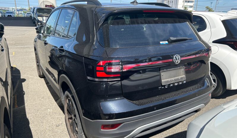 VOLKSWAGEN T-CROSS full