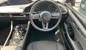 MAZDA 3 FASTBACK full