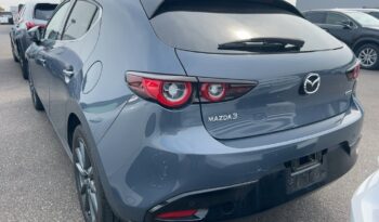 MAZDA 3 FASTBACK full