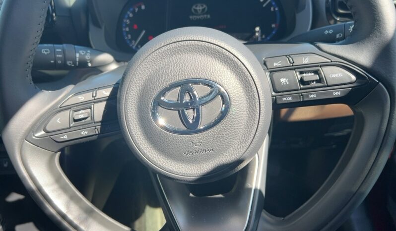 TOYOTA YARIS CROSS full