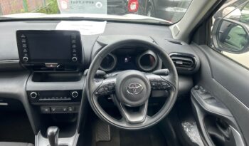 TOYOTA YARIS CROSS full