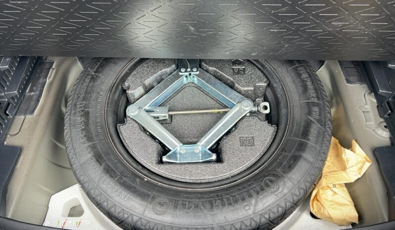 TOYOTA RAV 4 HYBRID full